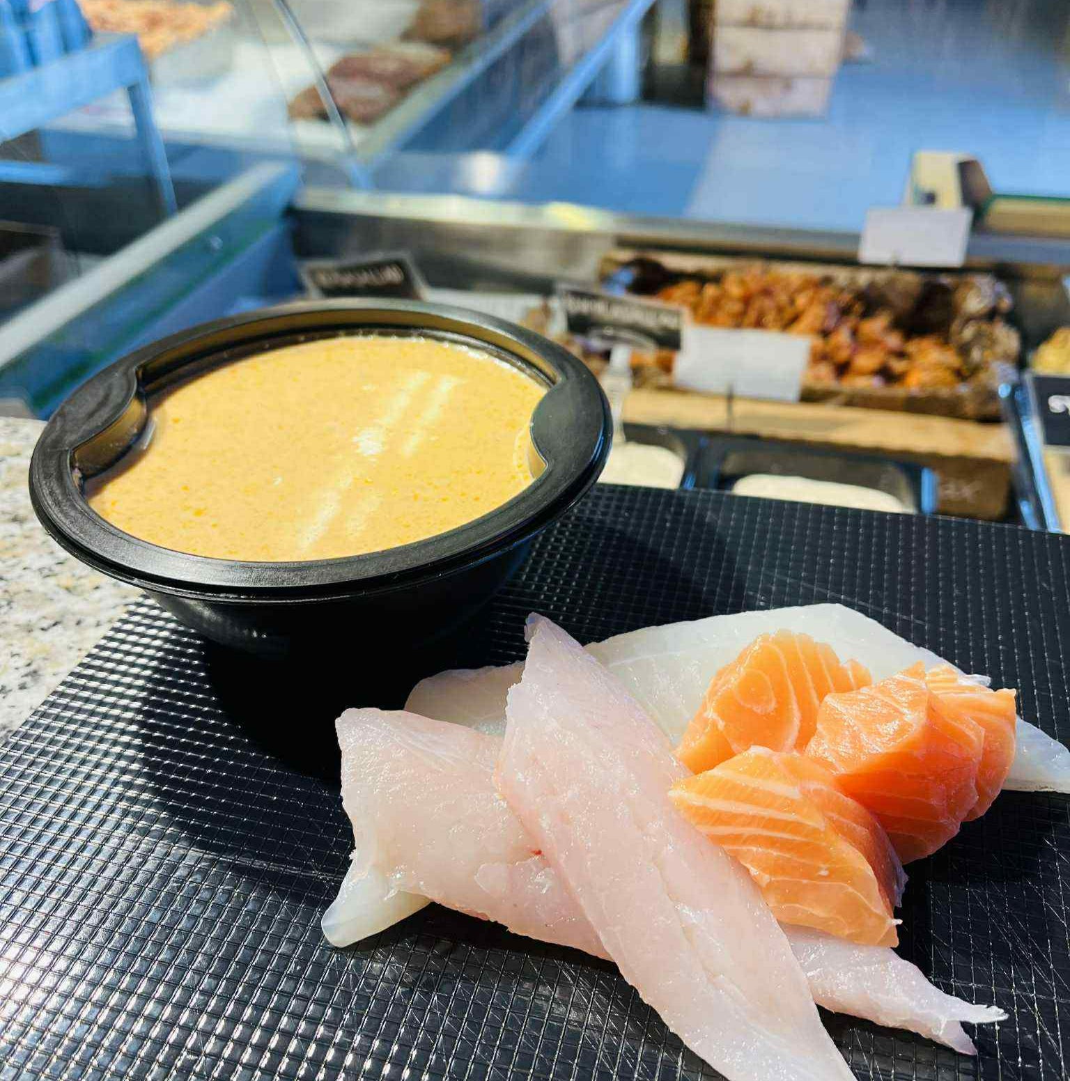 "Skeddewurnna" Soppbas med skurna fiskbitar